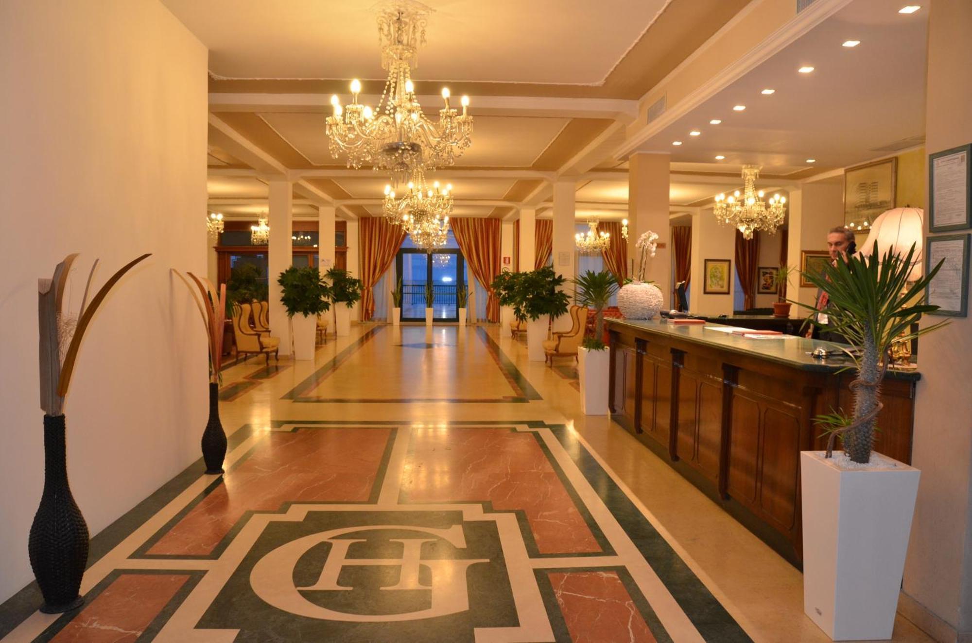 Grand Hotel Montesilvano Ngoại thất bức ảnh